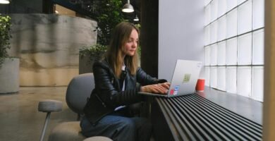 The latest guide to Freelancing: How to Get Started