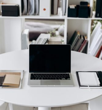 Essential Tips for Organizing Your Digital Life: Guideline to Decluttering