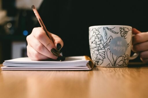 The Transformative Benefits of Journaling: A complete Guide